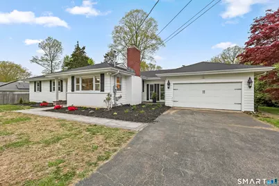 28 Kingston Road, Trumbull, CT 06611 - Photo 2