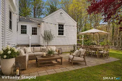 32 Crescent Drive, Easton, CT 06612 - Photo 2