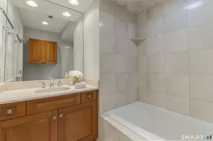 19 Hull Pl, Ridgefield, CT 06877 - Photo 20