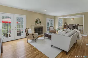 19 Hull Pl, Ridgefield, CT 06877 - Photo 6