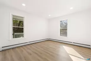 993 E Main St, Waterbury, CT 06705 - Photo 30