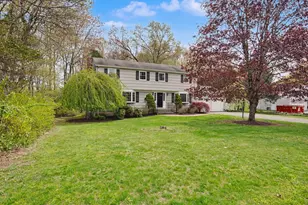 45 Wendover Rd, Trumbull, CT 06611 - Photo 2