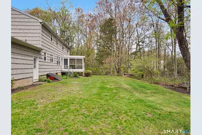 45 Wendover Road, Trumbull, CT 06611 - Photo 32