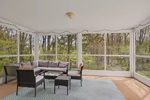 45 Wendover Rd, Trumbull, CT 06611 - Photo 20