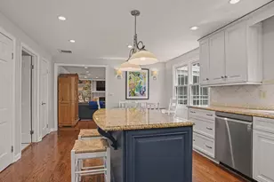 45 Wendover Rd, Trumbull, CT 06611 - Photo 14
