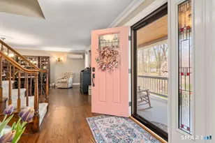 61 Sharon Ct, Shelton, CT 06484 - Photo 2
