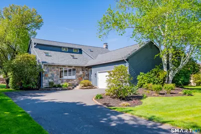 35 Margaret Drive, South Windsor, CT 06074 - Photo 2