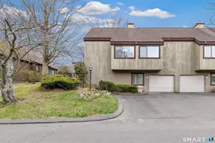 638A Onondaga Ln, Stratford, CT 06614 - Photo 2