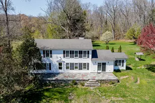 32 Pond Brook Rd, Newtown, CT 06470 - Photo 2