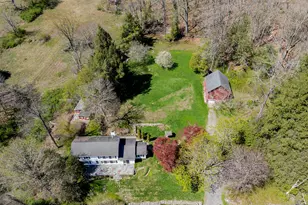 32 Pond Brook Rd, Newtown, CT 06470 - Photo 6