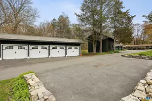 34 Black Snake Ln, Bridgewater, CT 06752 - Photo 32