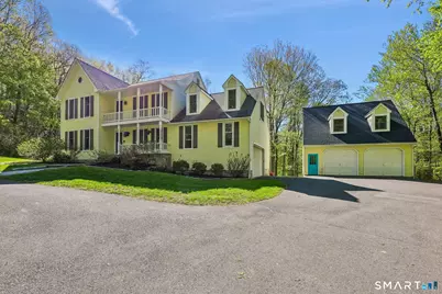 13 Aunt Pattys Lane West, Bethel, CT 06801 - Photo 2