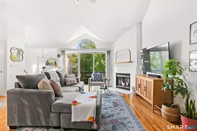 15 Perry Avenue #A4, Norwalk, CT 06850 - Photo 2