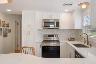16 Flagler Ave, Old Lyme, CT 06371 - Photo 10