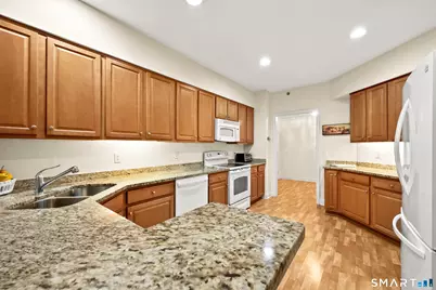 25 Cassandra Boulevard #111, West Hartford, CT 06107 - Photo 14