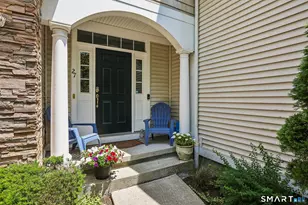 27 Maura Ln, Danbury, CT 06811 - Photo 1
