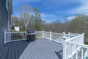 204 Old Stagecoach Rd, Meriden, CT 06450 - Photo 4