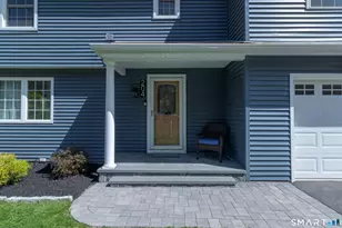 204 Old Stagecoach Rd, Meriden, CT 06450 - Photo 2