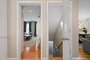 125 Joffre Ave, Stamford, CT 06905 - Photo 24