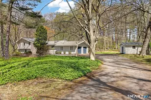 112 Calico Ln, Fairfield, CT 06824 - Photo 2