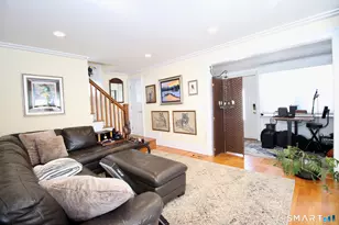 25 Center Terrace, Stamford, CT 06906 - Photo 10