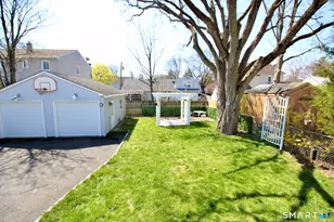 25 Center Terrace, Stamford, CT 06906 - Photo 26