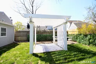 25 Center Terrace, Stamford, CT 06906 - Photo 30