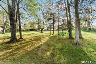 10 Hyde Ridge Rd, Weston, CT 06883 - Photo 40