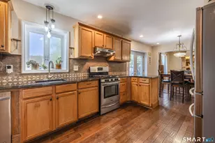 34 Secor Rd, Brookfield, CT 06804 - Photo 6