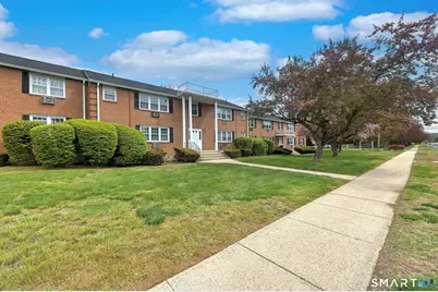 1254 Farmington Avenue #C, Farmington, CT 06032 - Photo 2