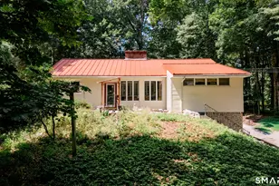 9 Eastwood Rd, Mansfield, CT 06268 - Photo 1