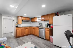 66 Hemingway Ave, East Haven, CT 06512 - Photo 34