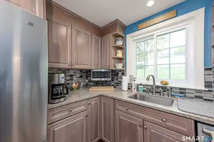 118 Rolling Ridge Rd, Hamden, CT 06518 - Photo 12