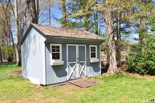 12 Lyman Rd, West Hartford, CT 06117 - Photo 34