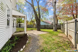 224 Melville Dr, Fairfield, CT 06825 - Photo 10