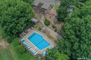 11 Strathmore Ln, Avon, CT 06001 - Photo 34