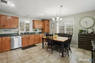 408 Maromas Rd, Middletown, CT 06457 - Photo 16