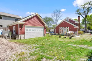 9 Reservoir St, Bethel, CT 06801 - Photo 2