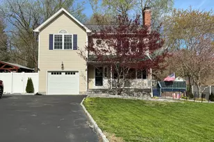 6 Candlewood Dr, East Hampton, CT 06424 - Photo 2