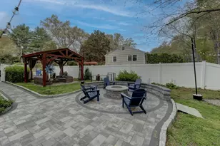 6 Candlewood Dr, East Hampton, CT 06424 - Photo 20
