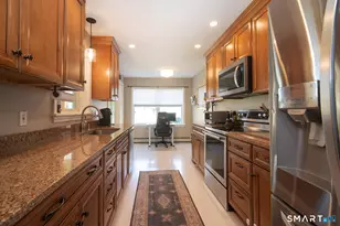 35 Stewart Rd, Stonington, CT 06379 - Photo 4