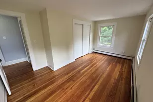 2 Stebbins Brook Ln, Simsbury, CT 06070 - Photo 10