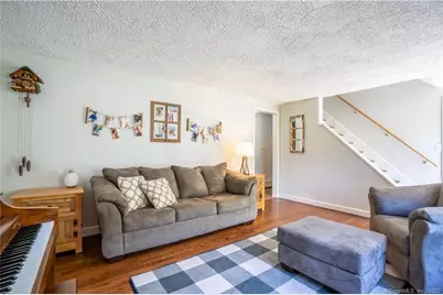 39 Winslow Road, Cheshire, CT 06410 - Photo 14