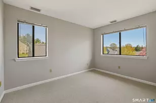 20 Reed Ct, Bloomfield, CT 06002 - Photo 10