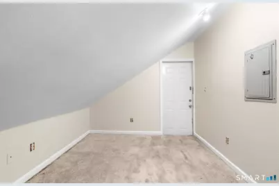 40 Bond Street, Hartford, CT 06114 - Photo 32