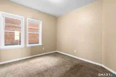 40 Bond Street, Hartford, CT 06114 - Photo 14