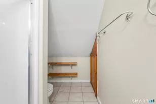 40 Bond St, Hartford, CT 06114 - Photo 36