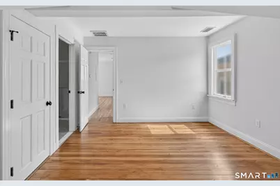 138 Bank Street #3B, New London, CT 06320 - Photo 16