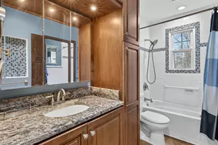 114 Butlertown Rd, Waterford, CT 06385 - Photo 12