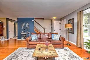 23 Hickory Ct, Wallingford, CT 06492 - Photo 8